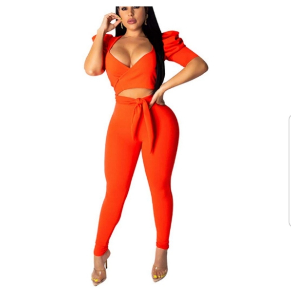 🆕️🧡2-Piece Bodycon Pantsuit/Jumpsuit🧡🆕️ NWT